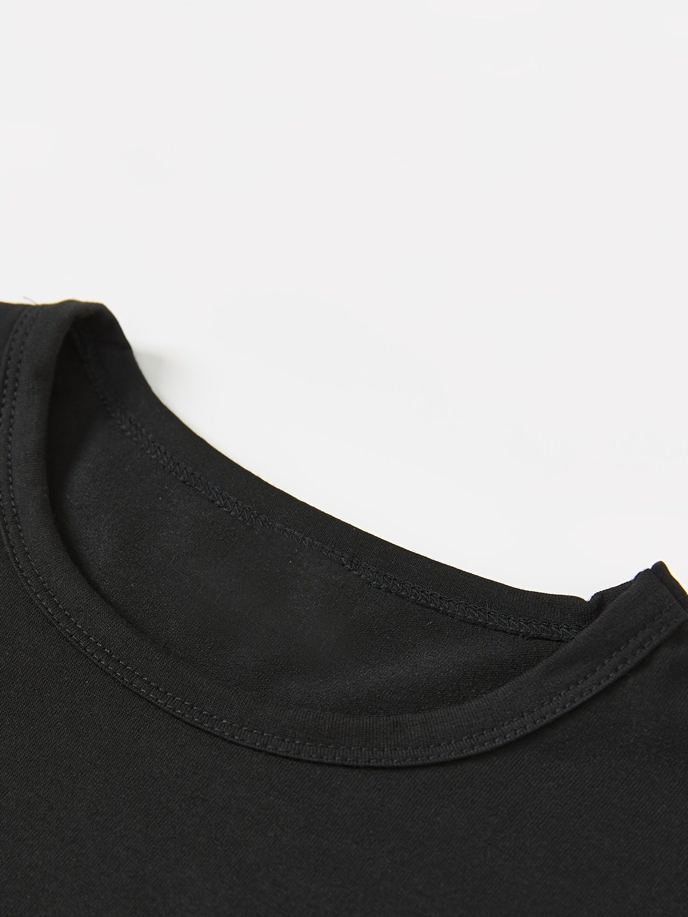 Maglietta Natalizia Nera per Bambini con Nome Albero di Natale