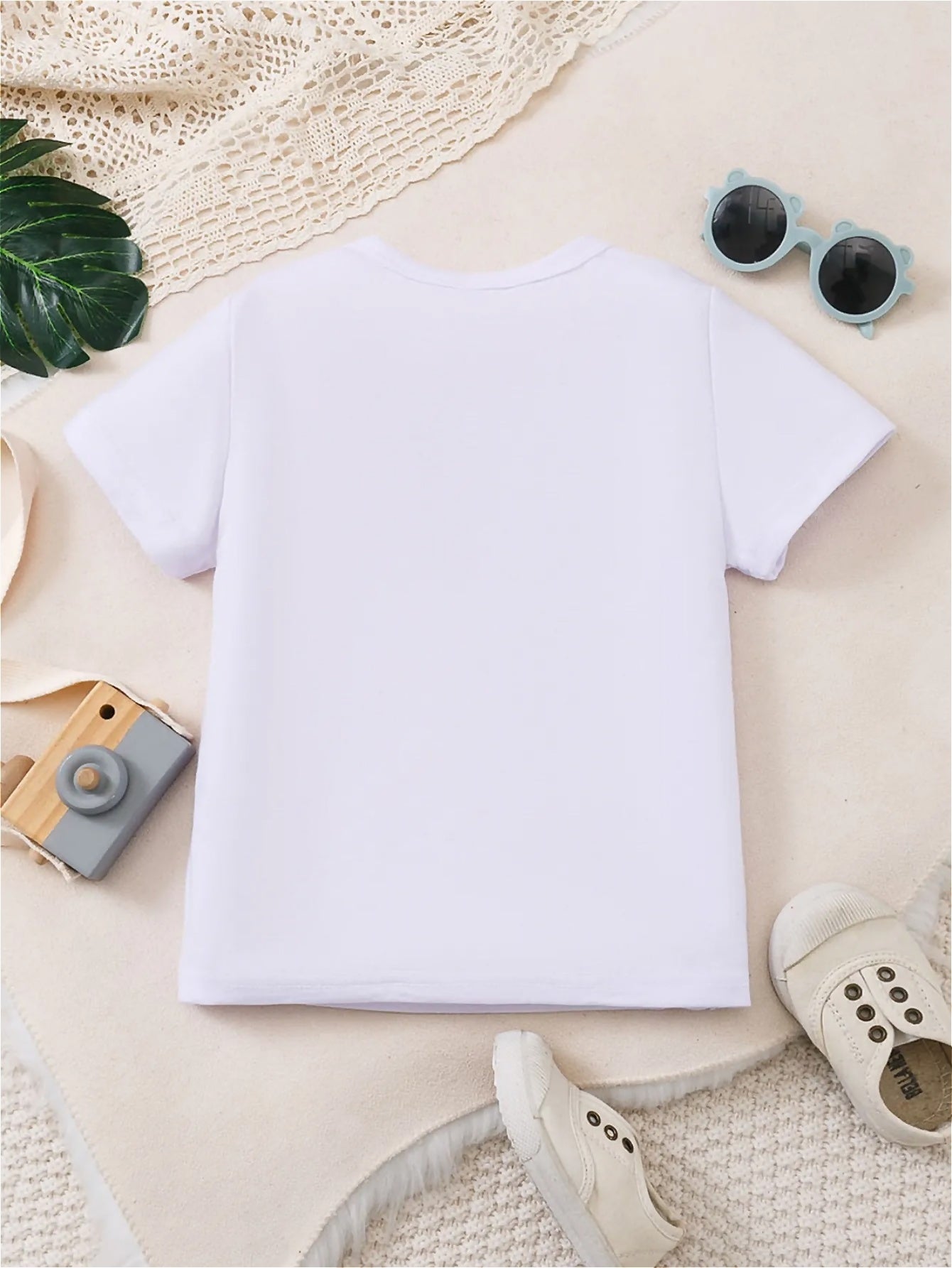 Maglietta di Natale Personalizzata per Bambini 🎅 | Con Nome - Albero e Cappello di Natale