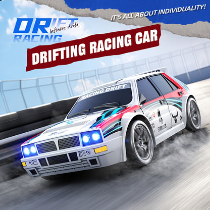 Auto RC 4WD Drift Sportiva - Design da Gara, Luci LED, Pneumatici Sostituibili, 2 Velocità, Shell in Plastica Resistente, Gioco per Adulti e Teenager, Off-Road All-Terrain, Regalo per Appassionati di Drift e Automodellismo